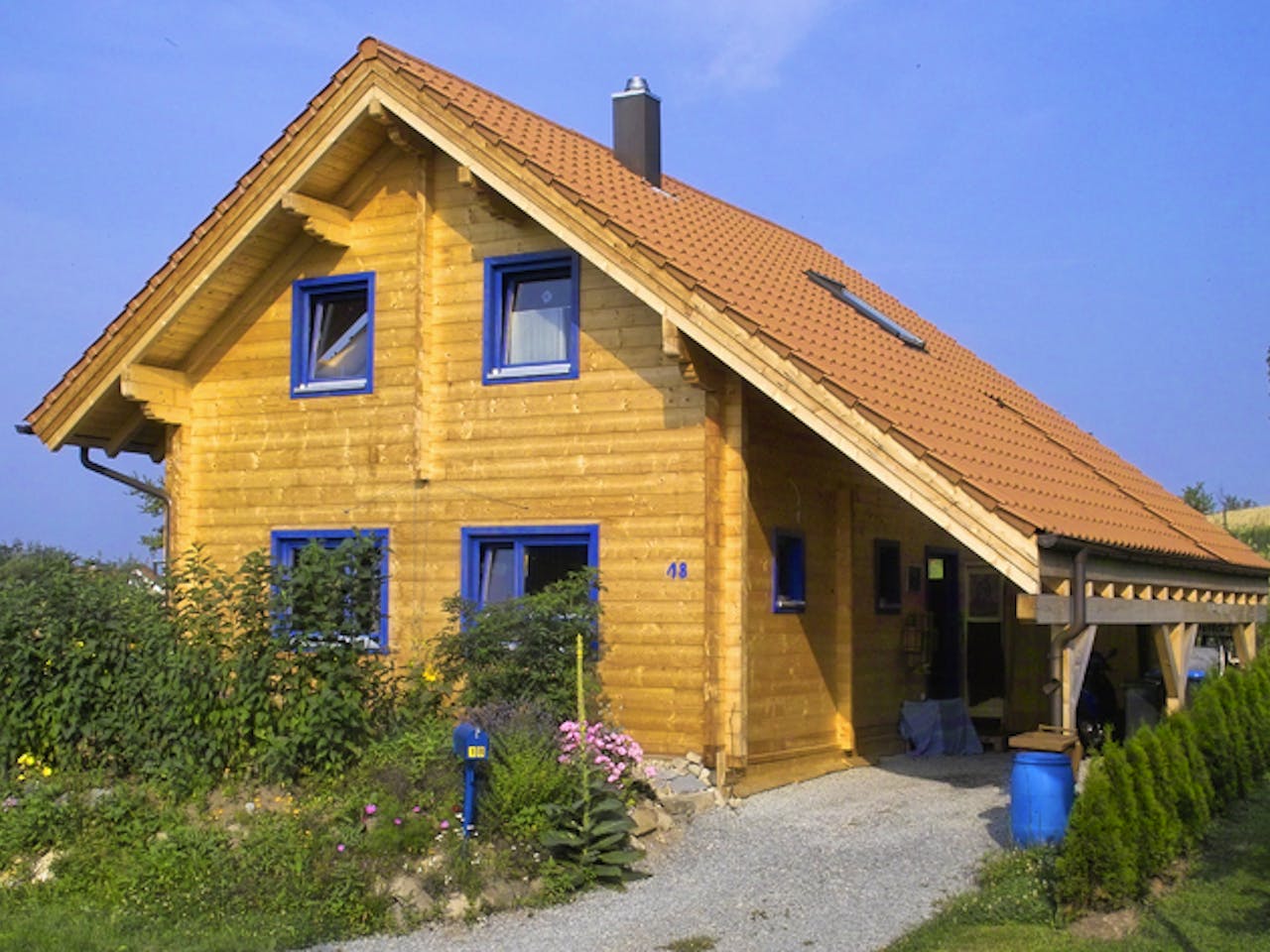 Blockhaus Wolfenbrück von Rems-Murr-Holzhaus Ausbauhaus ab 220880€, Blockhaus Außenansicht 1