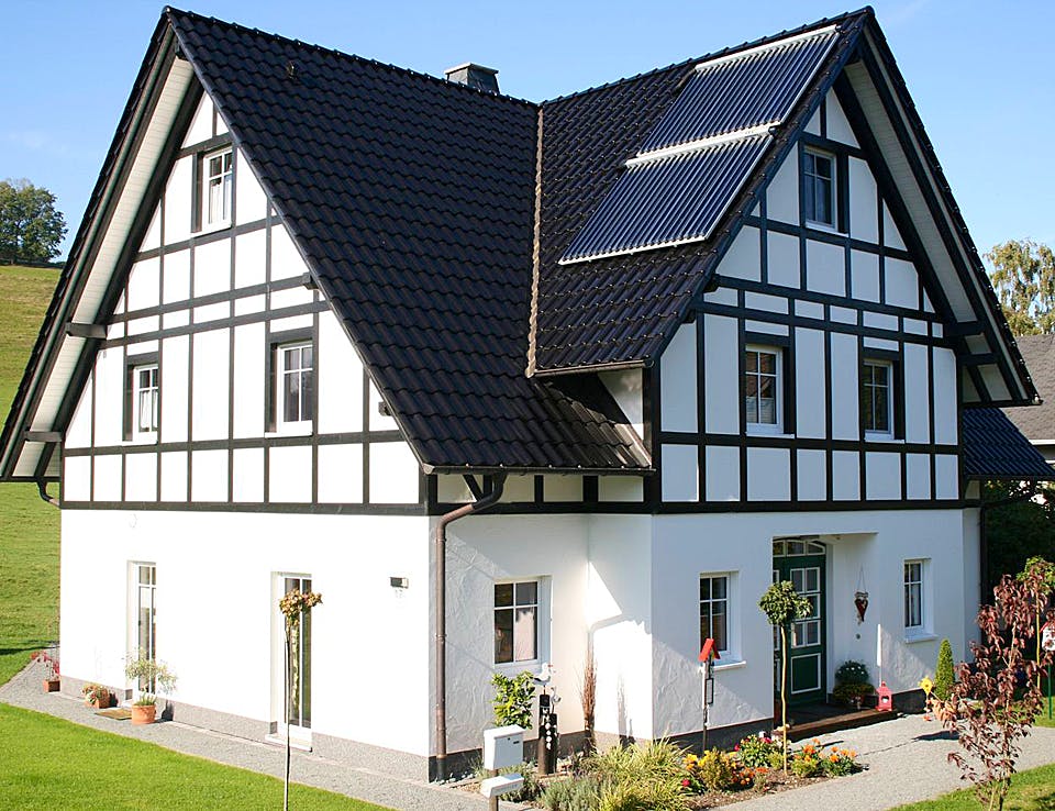 Fertighaus Haus Bremerich von Wiese und Heckmann, Fachwerk Außenansicht 1