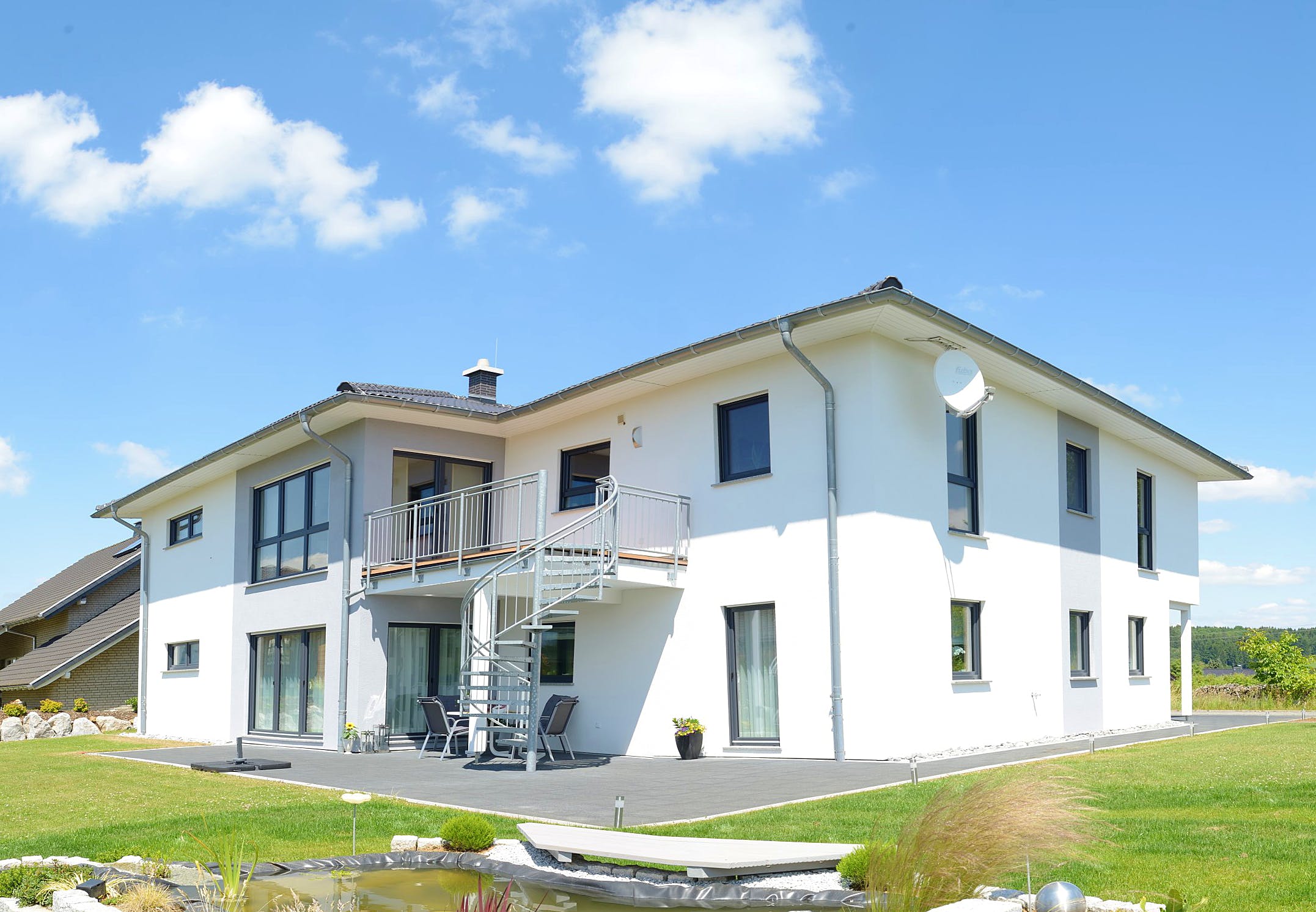 Fertighaus Eris von FINGERHUT-HAUS Schlüsselfertig ab 804991€, Stadtvilla Außenansicht 2