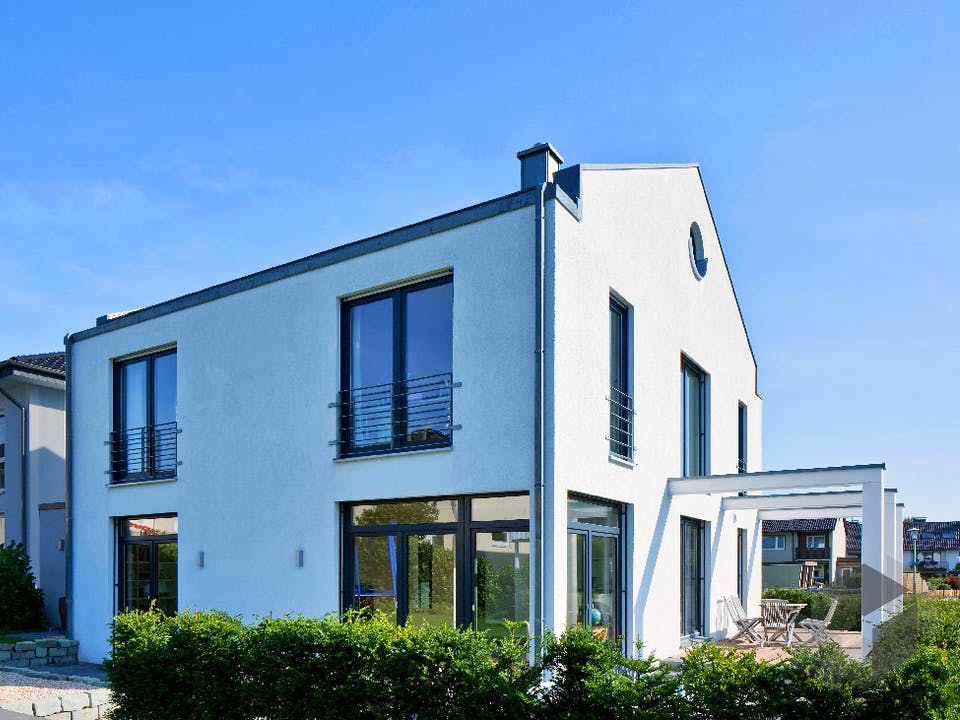 Kundenhaus Arndt von Zaunmüller Massivhaus Außenansicht