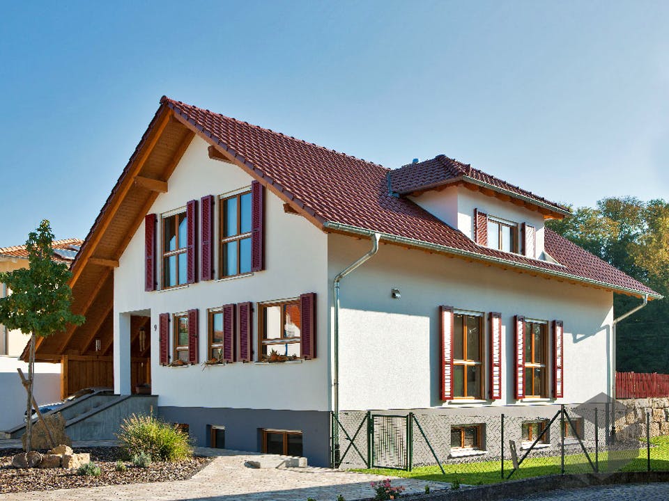 Kundenhaus Eichner von Zaunmüller Massivhaus Außenansicht