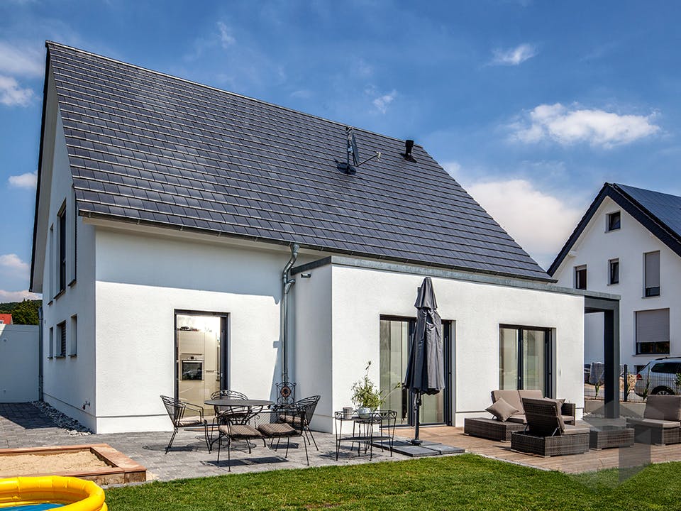 Kundenhaus Erdmann von Zaunmüller Massivhaus Außenansicht