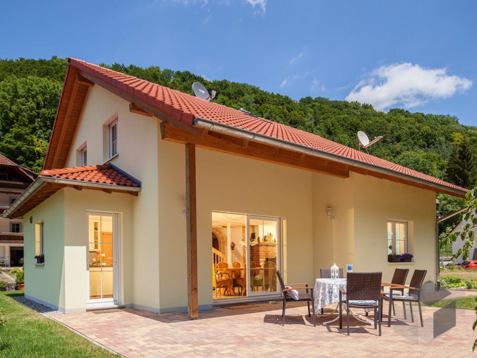 Kundenhaus Fichtner von Zaunmüller Massivhaus Außenansicht