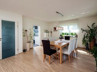 Fertighaus Kundenhaus Lindner von Witt Zimmerei, Stadtvilla Innenansicht 2