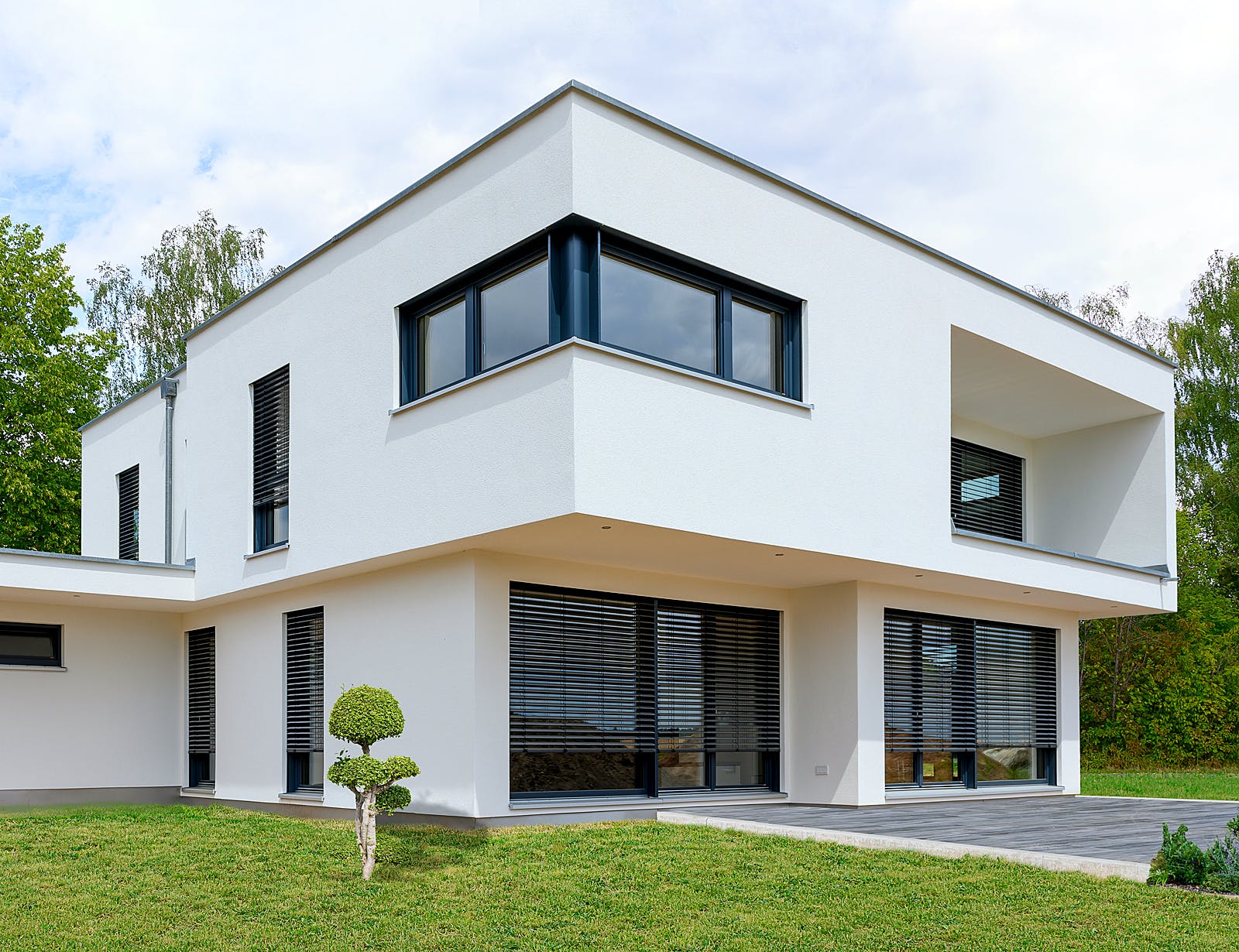 Fertighaus Einfamilienhaus mit Keller & Garage von Ziegler Haus Schlüsselfertig ab 450000€, Cubushaus Außenansicht 1